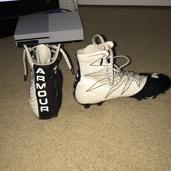 Men’s football cleats - Picture 3 of 5